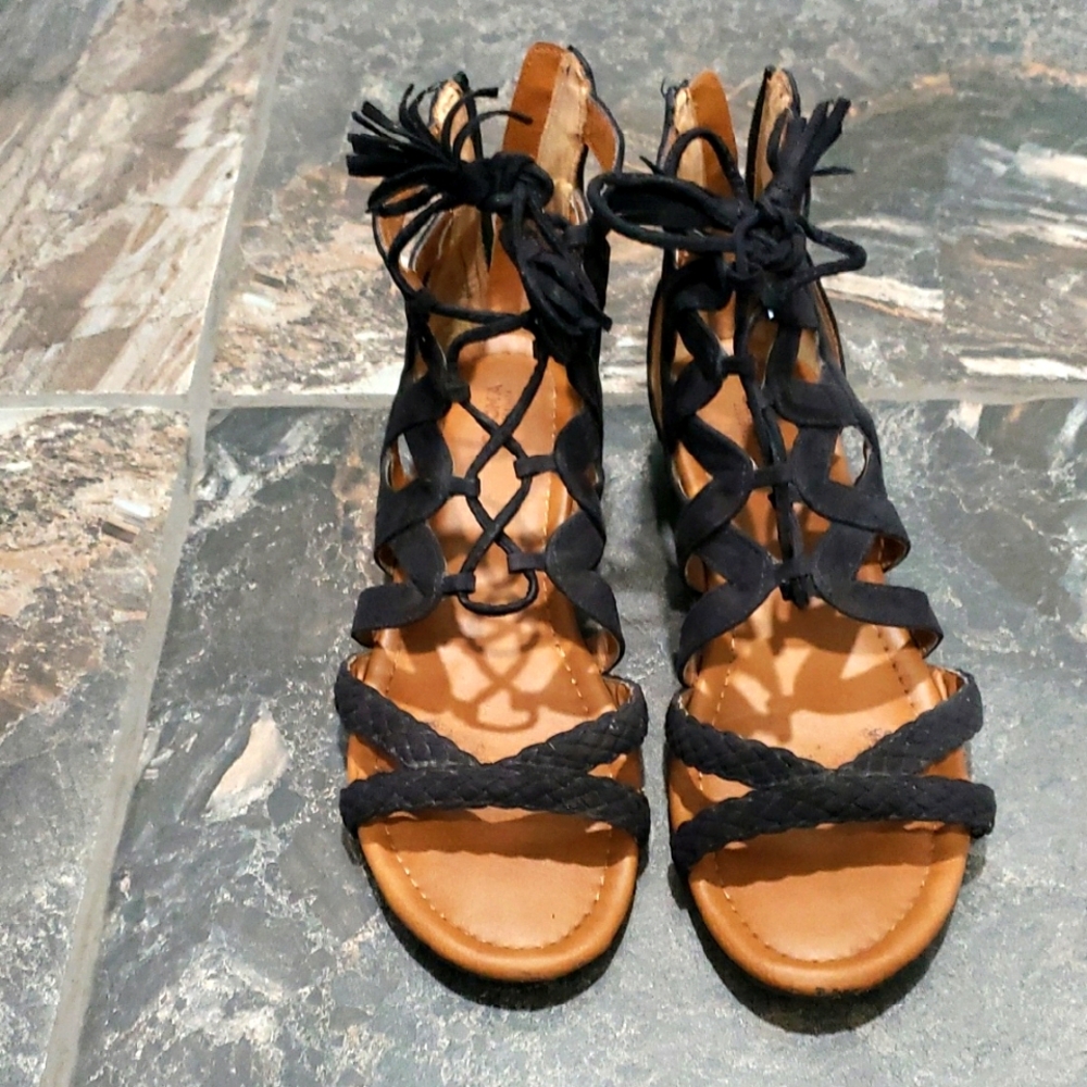 Black Gladiator Sandals SONOMA
